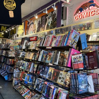 Golden Apple Comics Interior